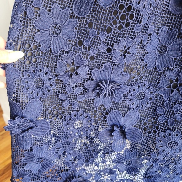 NEW Few Moda New York midi Lace Dress - Picture 3 of 9